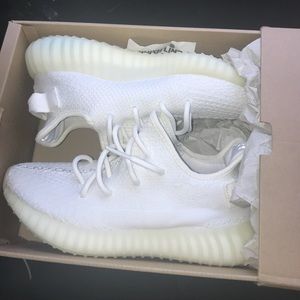 Yeezy 350 v2 cream